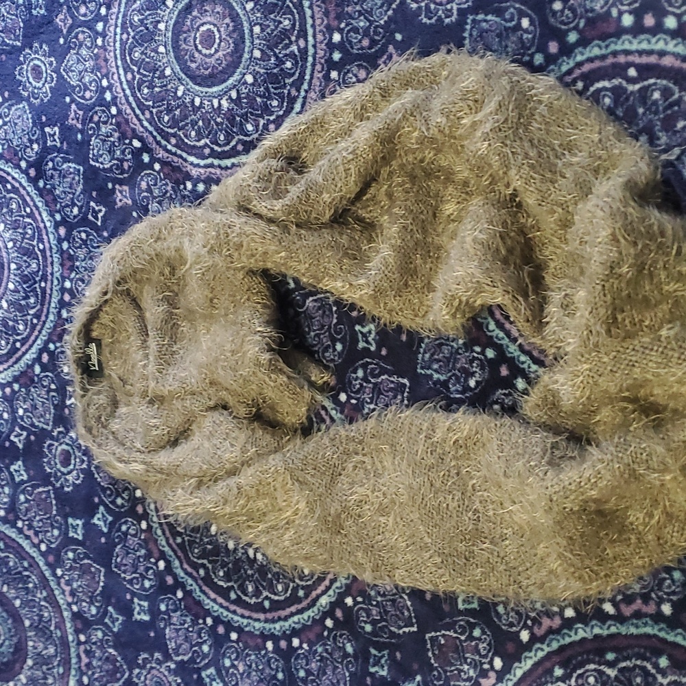 Noelle scarf grey like new